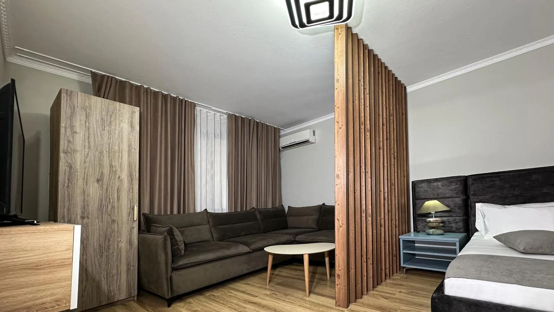 Home Select Tirana 3 Apartment